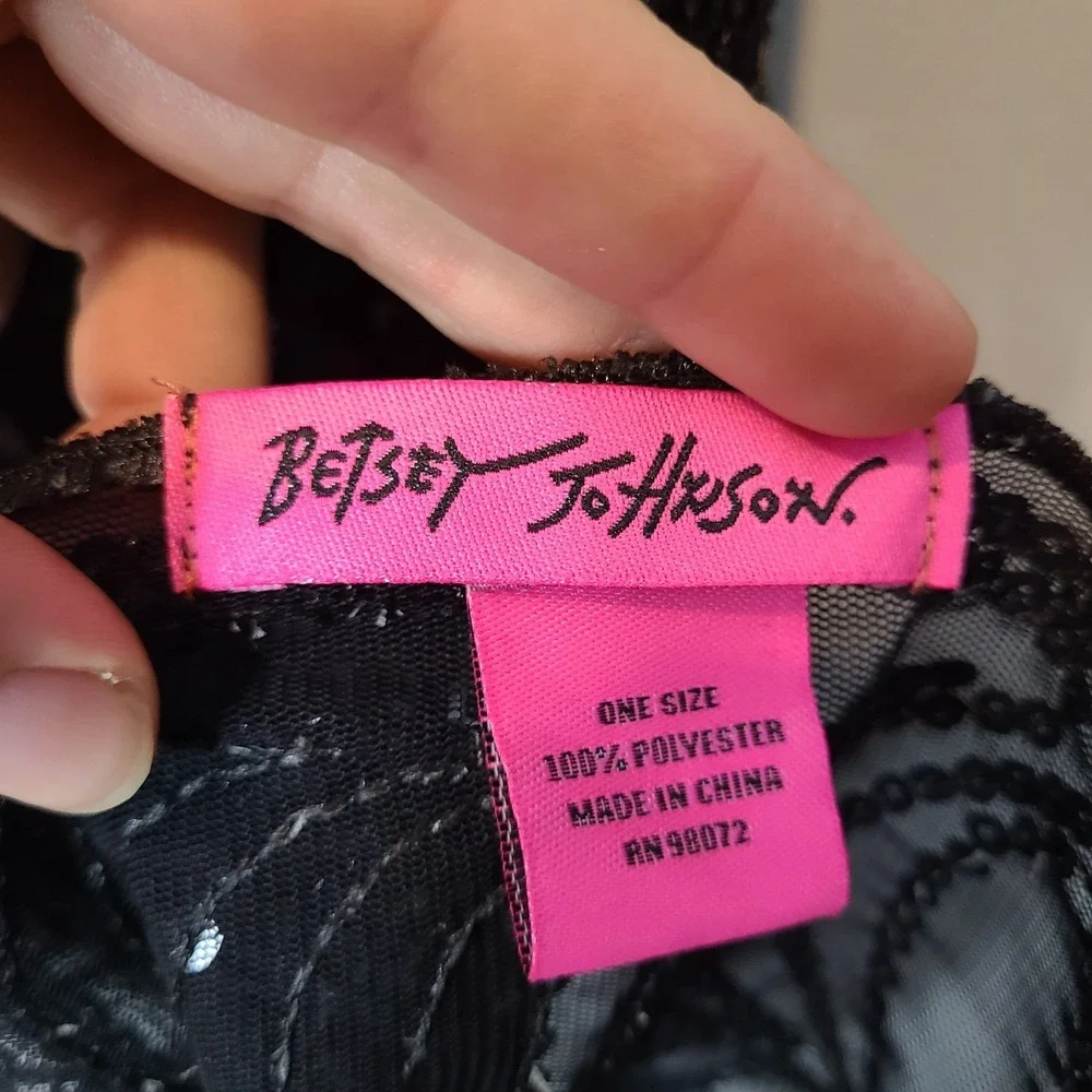 BETSEY JOHNSON Shawl Scarf Wrap Scallop Edge Black Sheer Sparkly Sequins Hoco